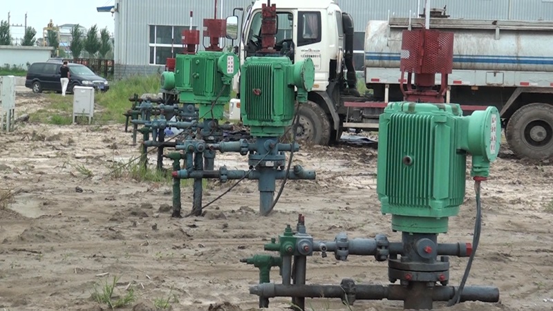 石油開采的應(yīng)用2.jpg 石油開采的應(yīng)用2.jpg